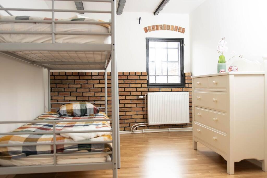 Historical Malt Factory Apartment, 6 Bedrooms, Sleeps 12 , Hot Tub Helsingborg Exteriér fotografie