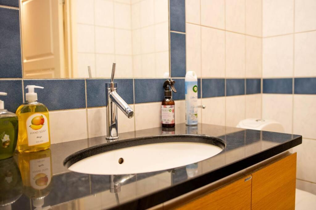 Historical Malt Factory Apartment, 6 Bedrooms, Sleeps 12 , Hot Tub Helsingborg Exteriér fotografie