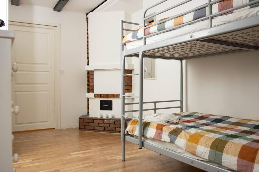 Historical Malt Factory Apartment, 6 Bedrooms, Sleeps 12 , Hot Tub Helsingborg Exteriér fotografie